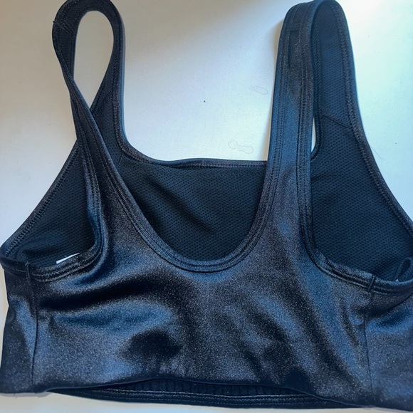 Nike Dri-FIT Swoosh Shine Medium-Support Sports Bra - Picture 2 of 3